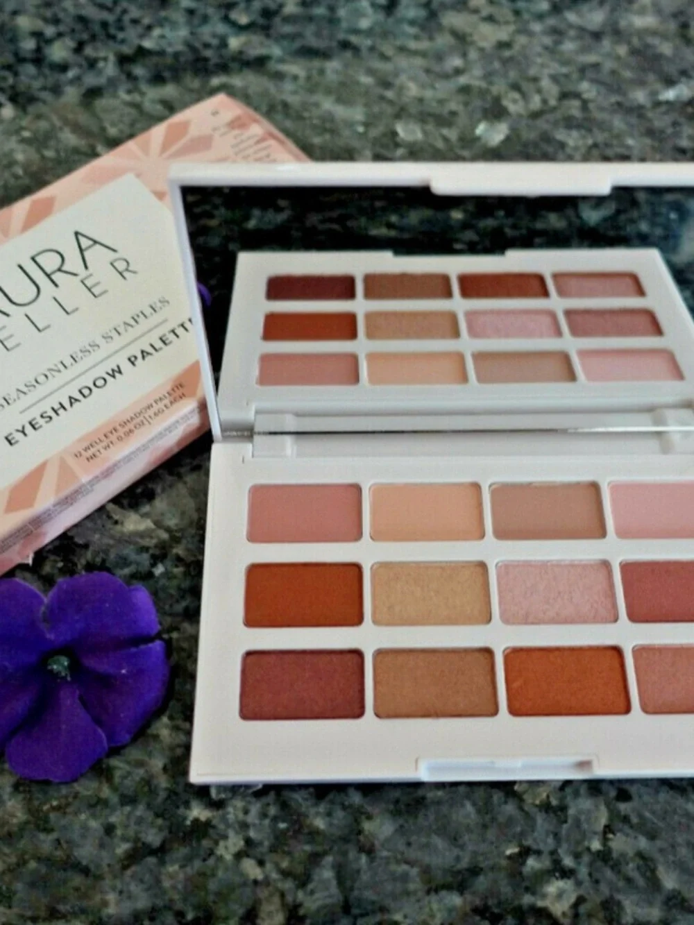 Laura Geller Warm Neutral & Pink Eyeshadow Palette